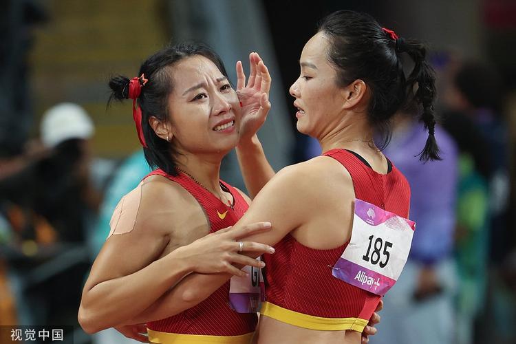 女子百米中国vs日本视频的相关图片